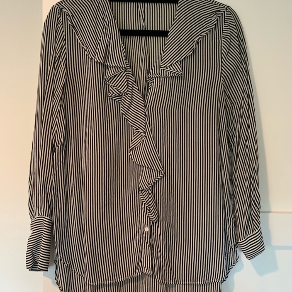 Zara ruffle stripped shirt blouse